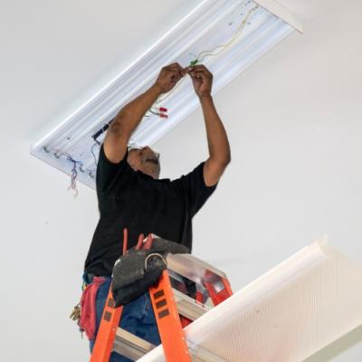 Đội thợ sửa chữa tại nhà quận Bình Tân chuyên nghiệp, giá rẻ