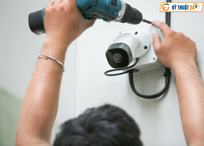 Khắc phục lỗi camera hcm bị mất kết nối và mờ hình ảnh do hỏng nguồn